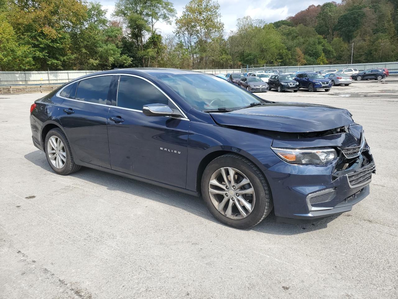 2018 Chevrolet Malibu Lt - Image 4