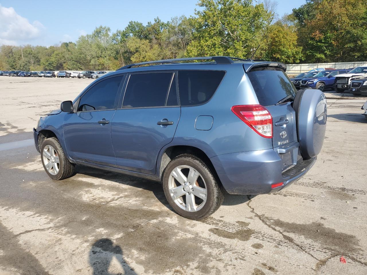 2012 Toyota Rav4 - Image 2