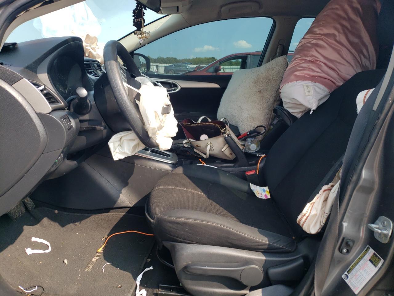 2015 Nissan Sentra S - Image 7