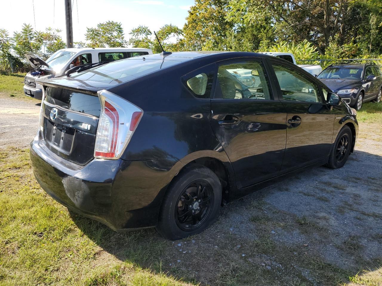 2013 Toyota Prius - Фото 4