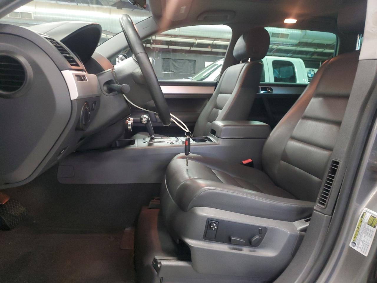 2009 Volkswagen Touareg 2 V6 - Image 7