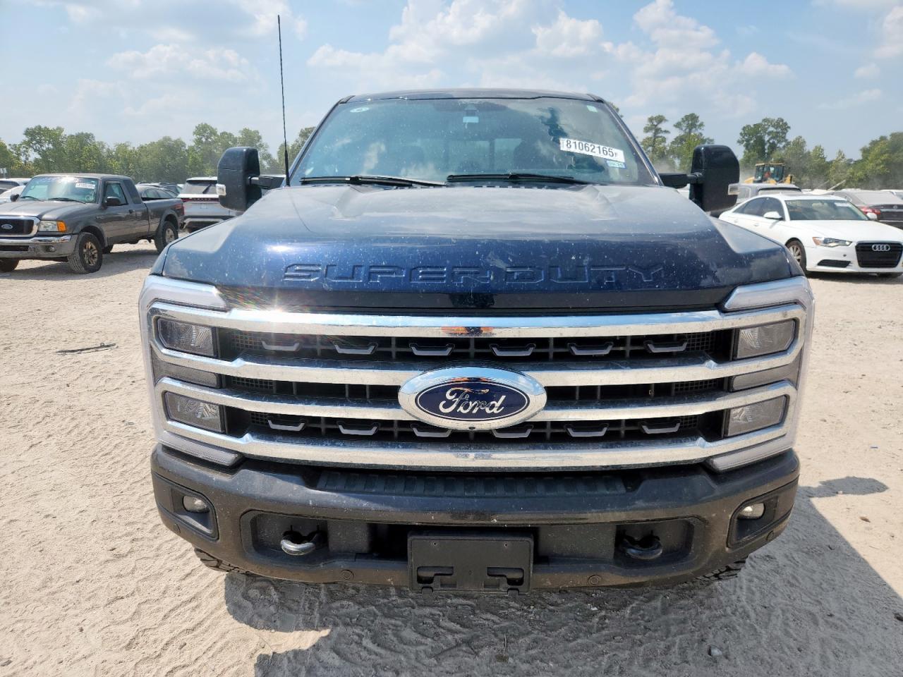 2024 Ford F250 Super Duty - Фото 5