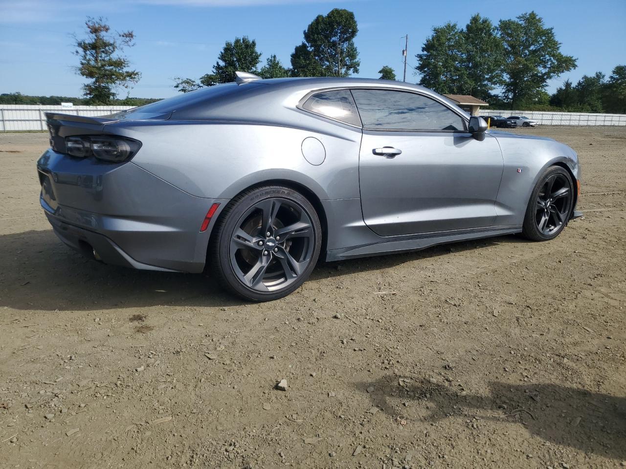 2019 Chevrolet Camaro Ls - Фото 3