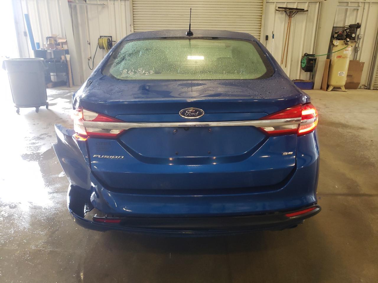 2017 Ford Fusion Se - Фото 6