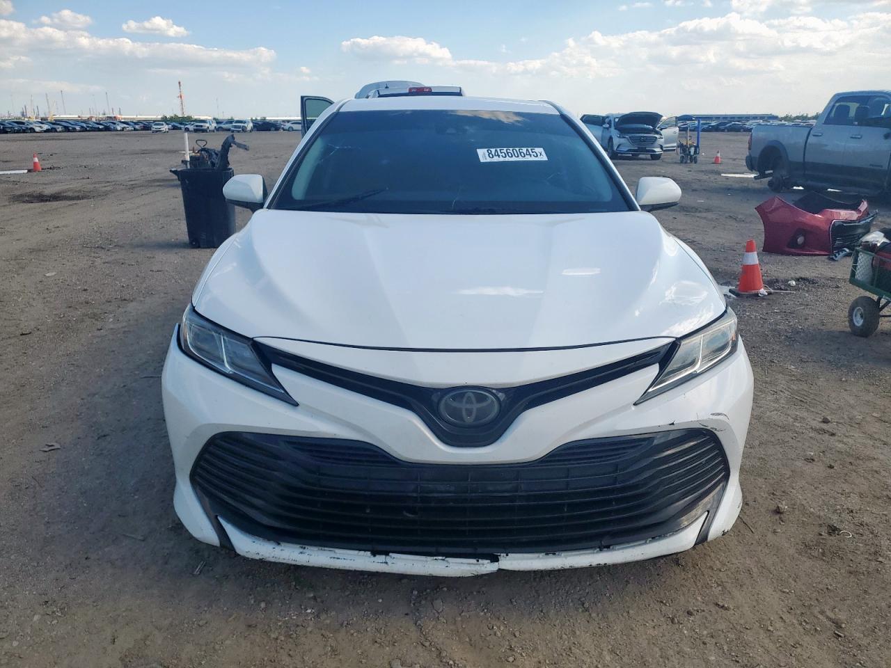 2018 Toyota Camry L - Image 5