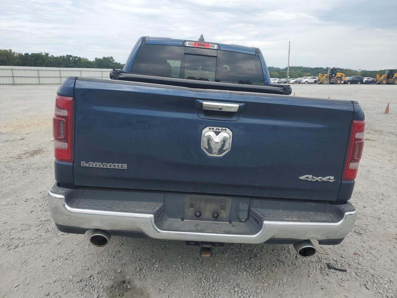 2021 Ram 1500 Laramie - Фото 6