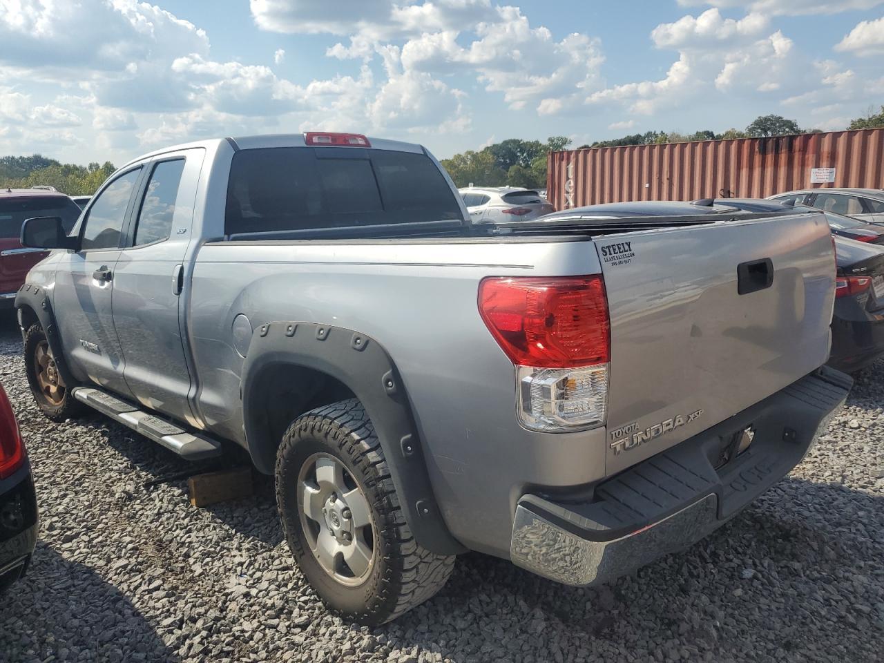 2010 Toyota Tundra Double Cab Sr5 - Image 2