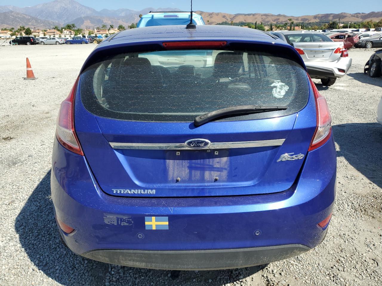2014 Ford Fiesta Titanium - Image 6