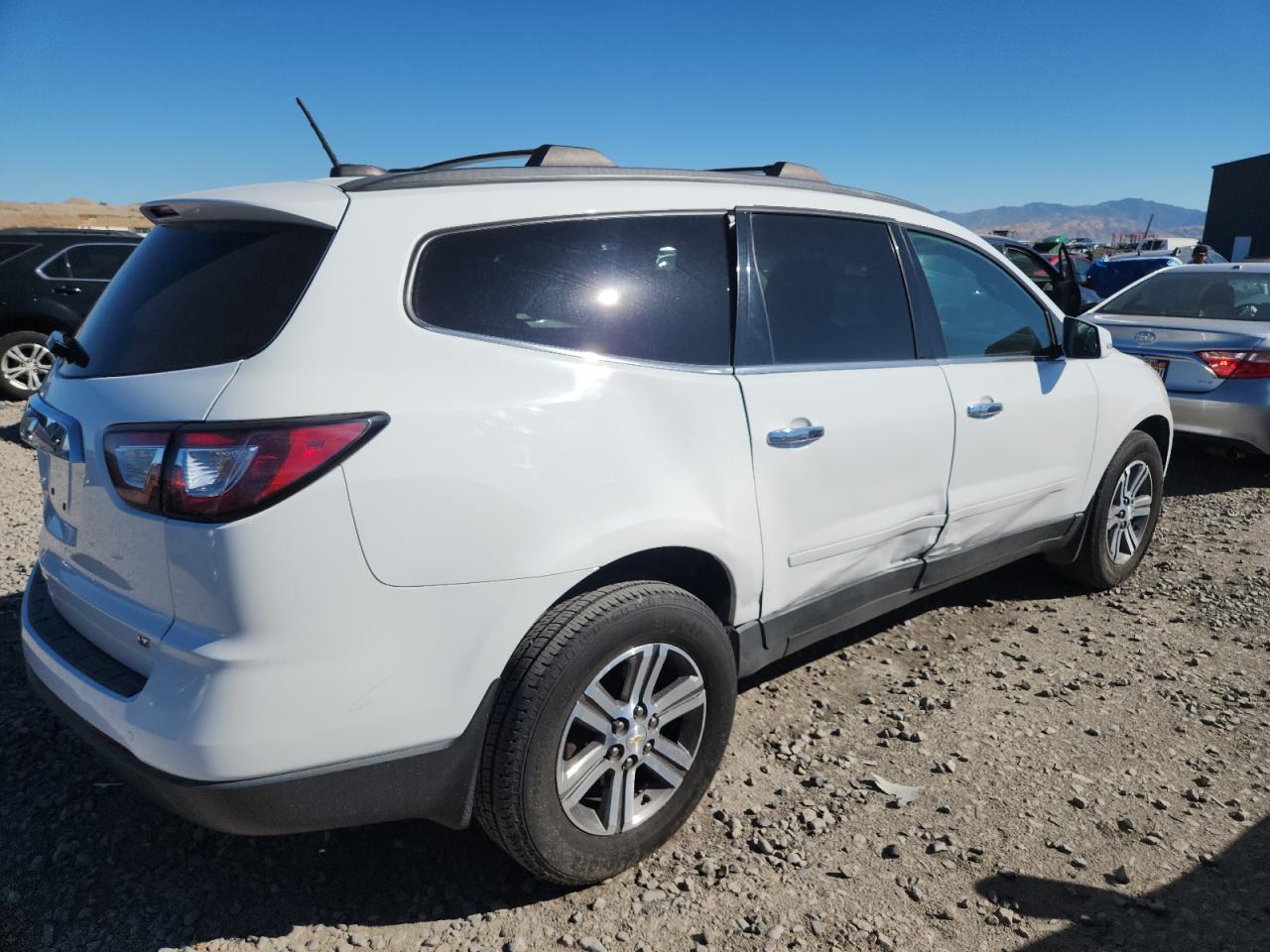 2017 Chevrolet Traverse Lt - Фото 3