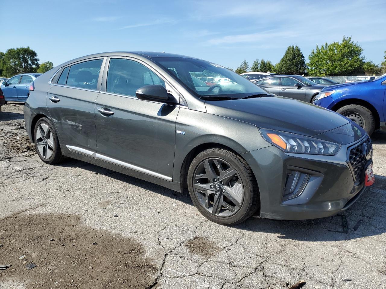 2020 Hyundai Ioniq Limited - Фото 4