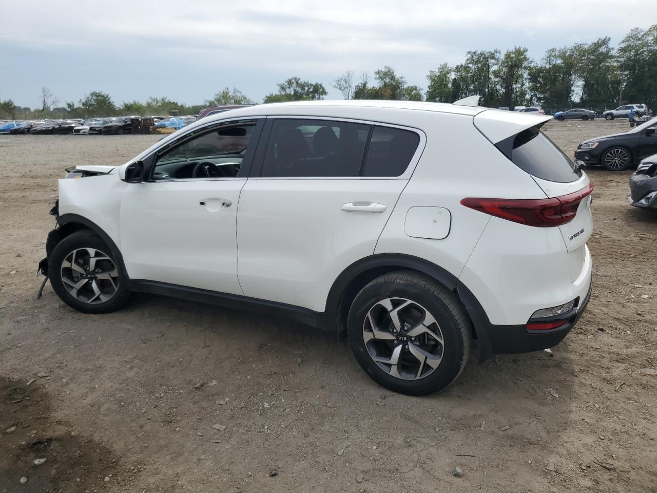 2020 Kia Sportage Lx - Image 2