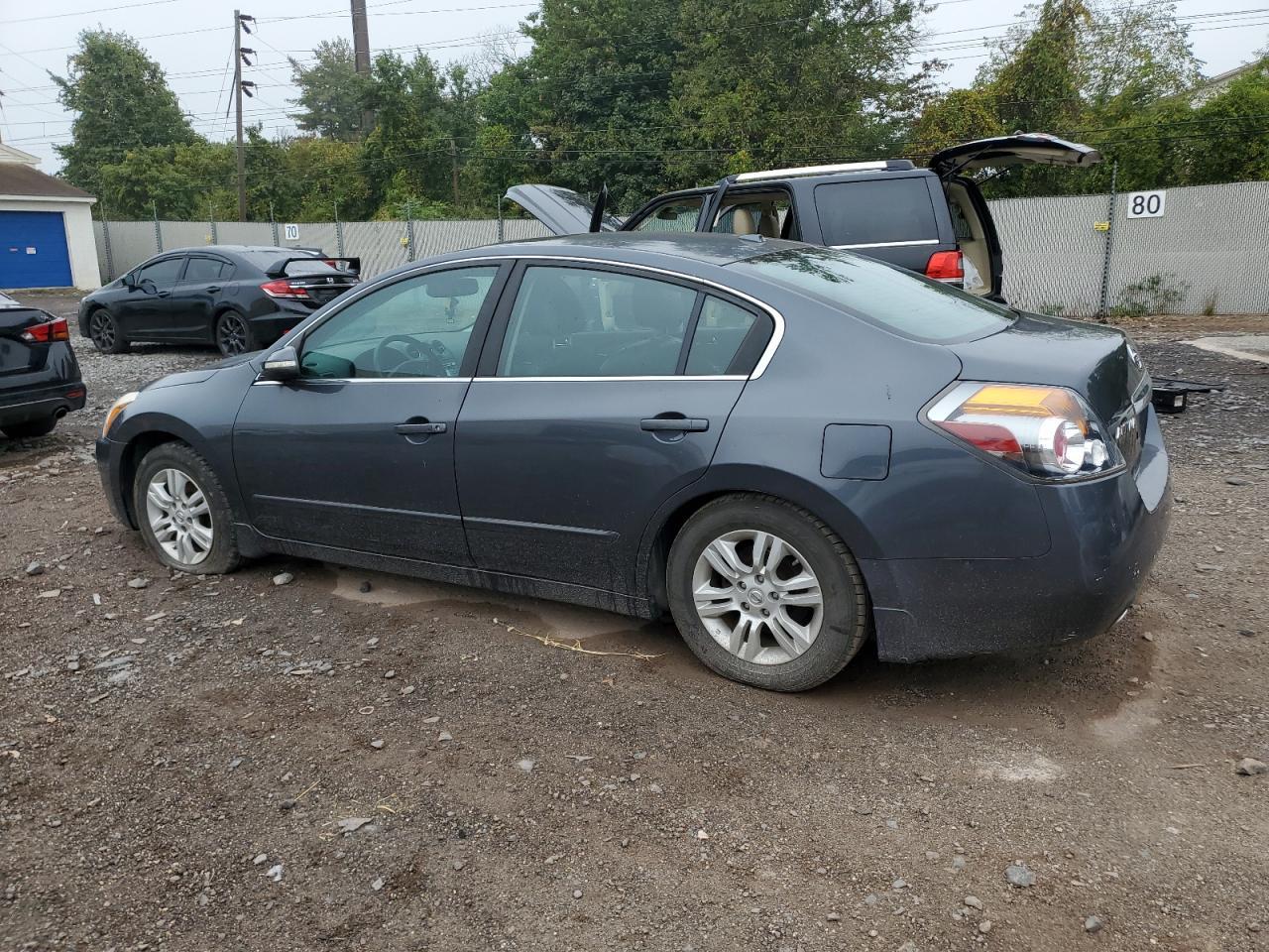 2014 Nissan Altima - Фото 2
