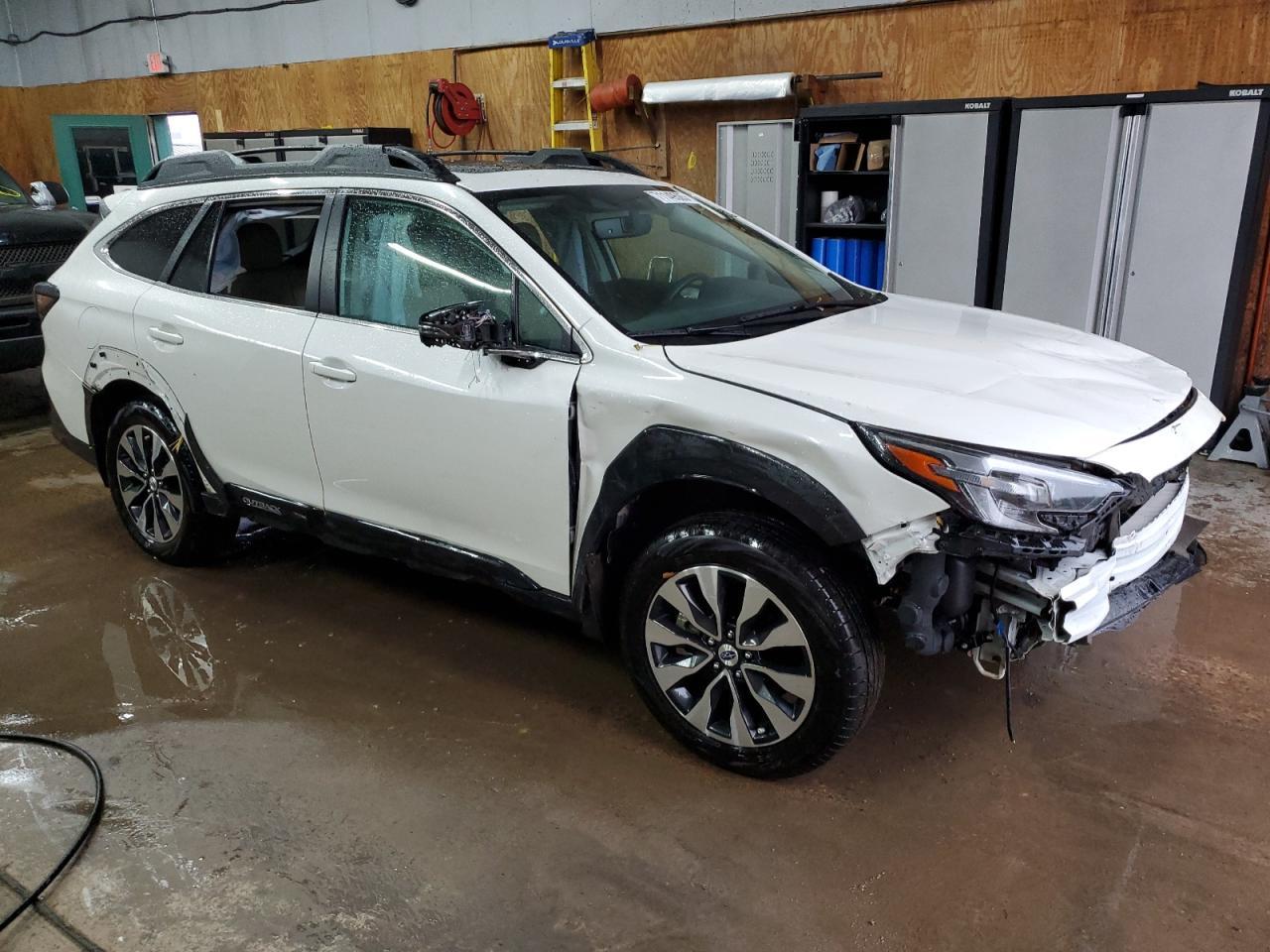 2024 Subaru Outback Limited Xt - Image 4