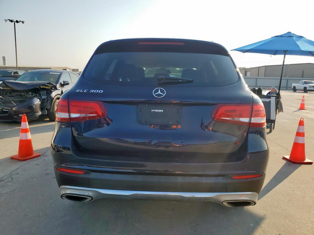 2017 Mercedes-Benz Glc 300 - Фото 6