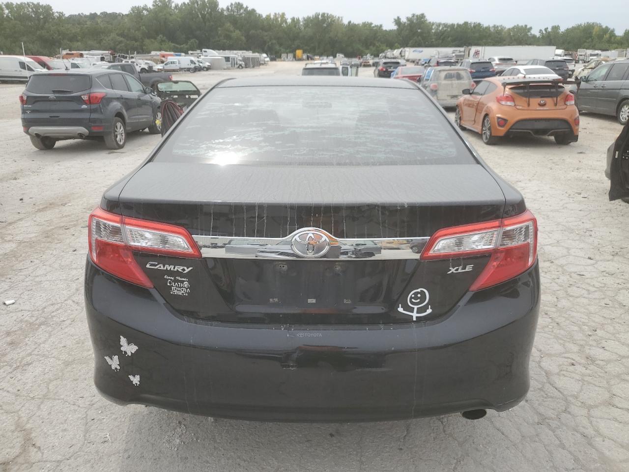 2012 Toyota Camry - Image 6