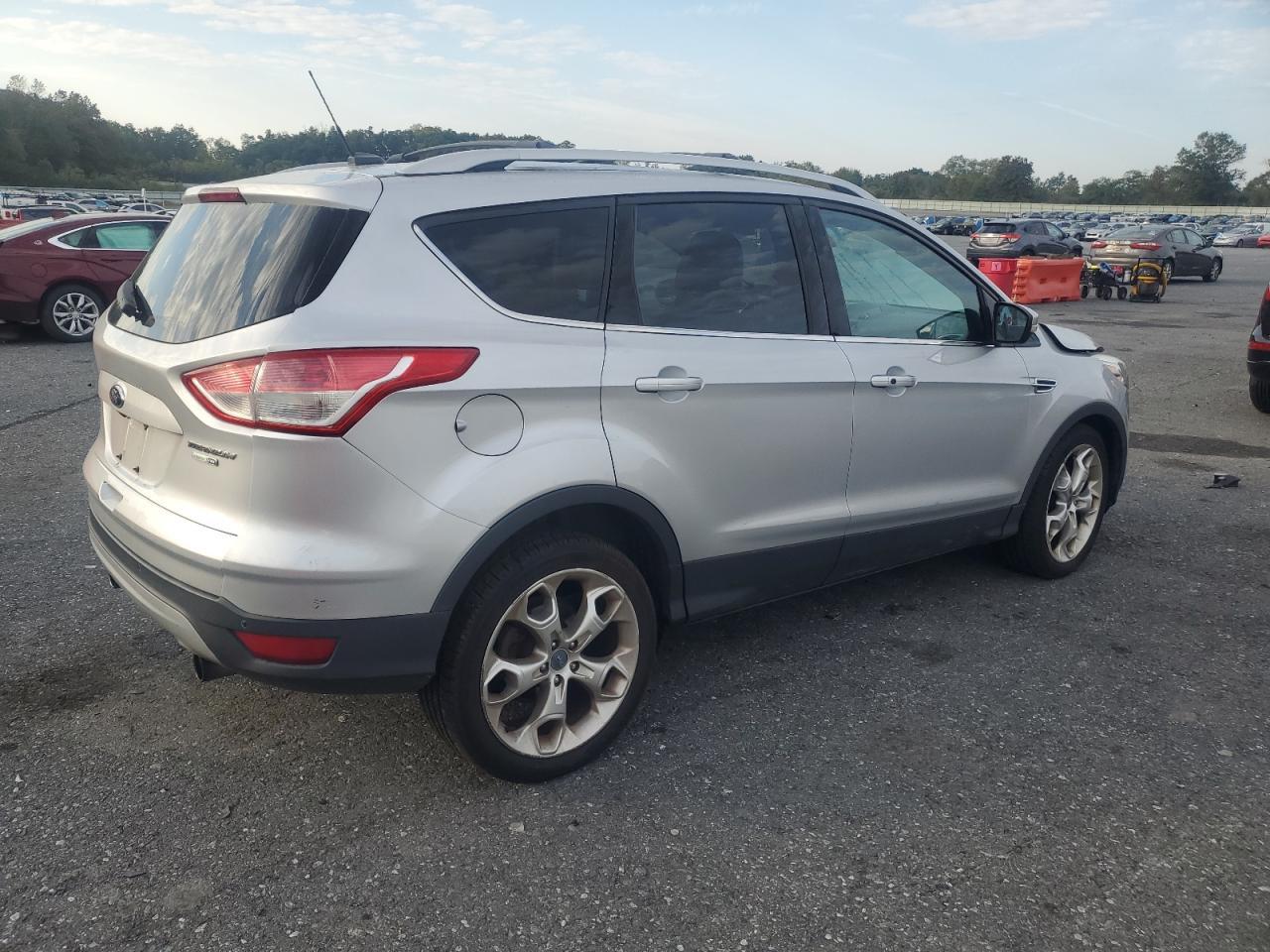 2013 Ford Escape Titanium - Фото 3