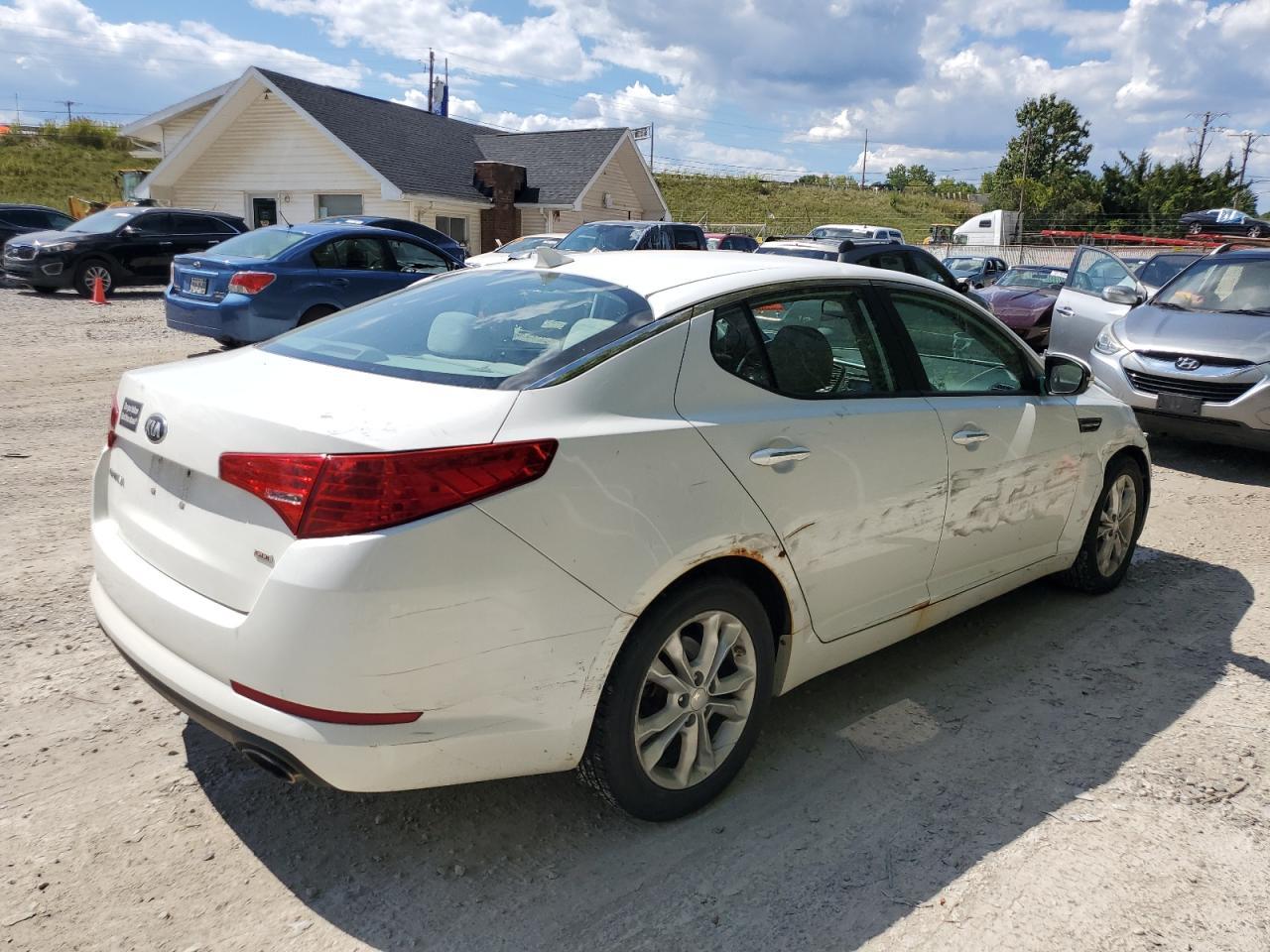 2013 Kia Optima Lx - Image 3