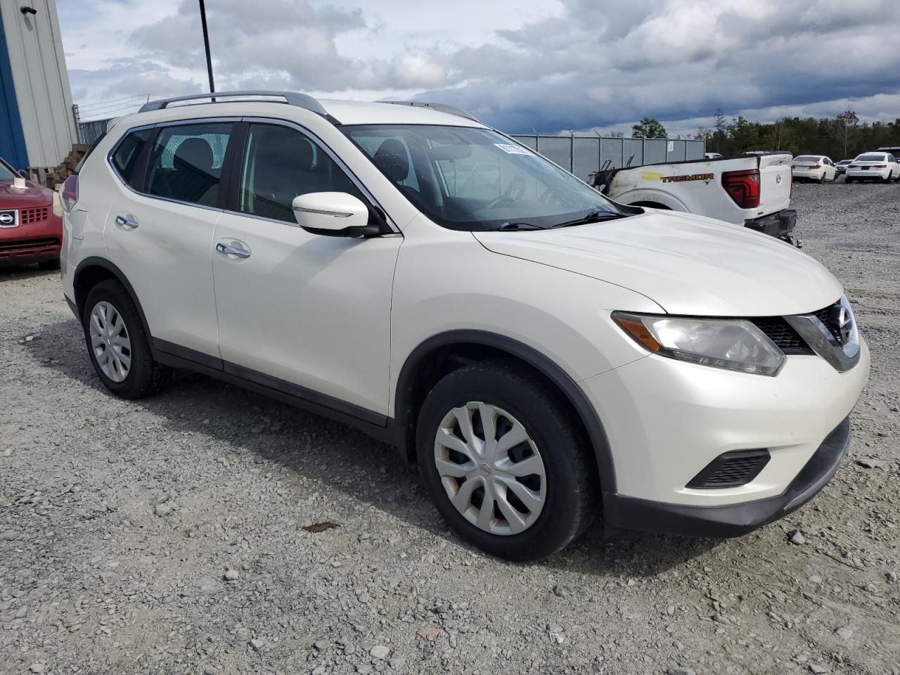 2015 Nissan Rogue S - Image 4