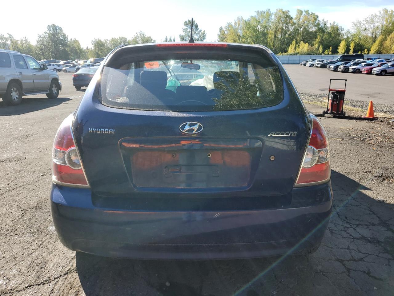 2009 Hyundai Accent Gs - Image 6
