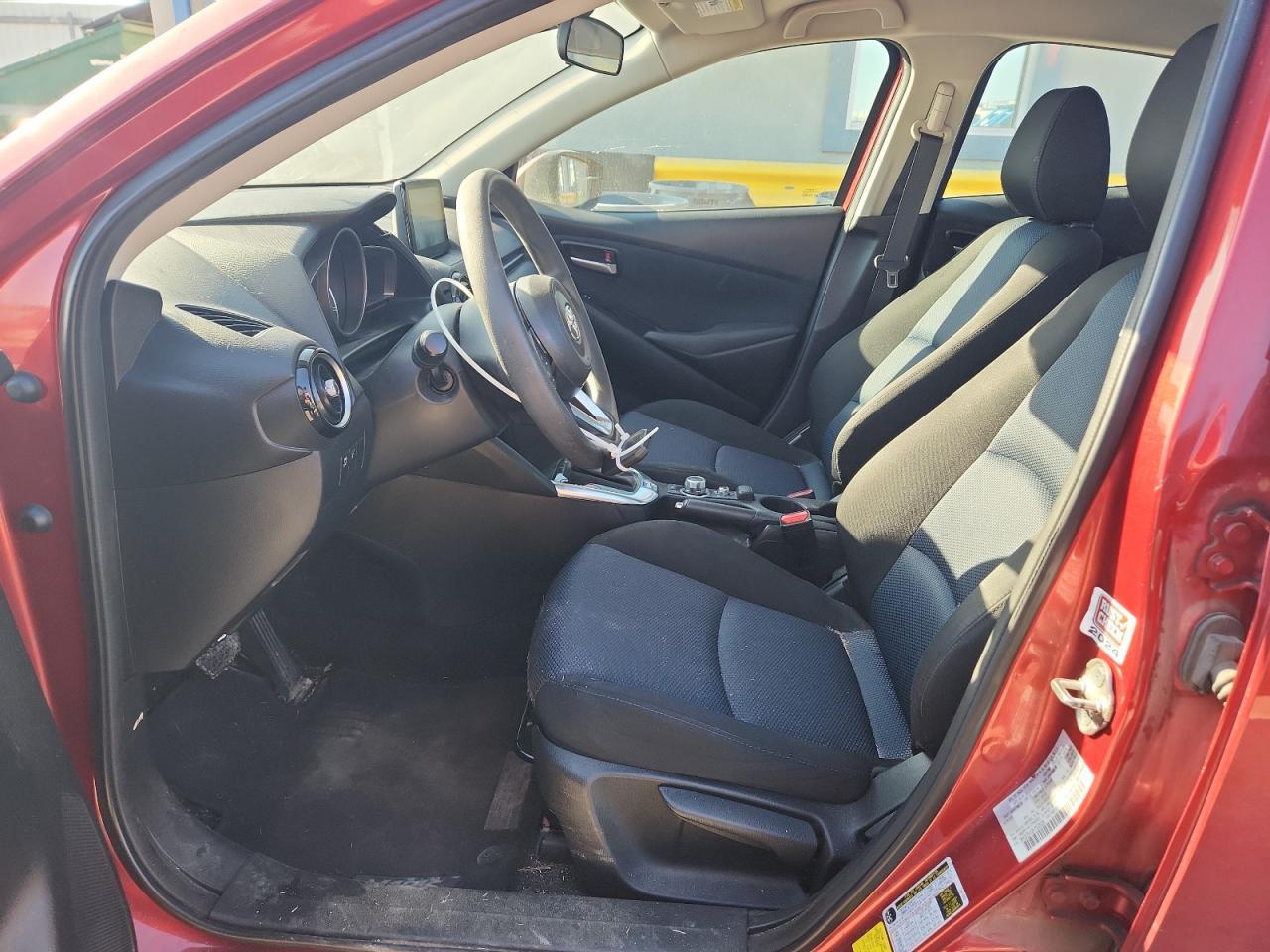 2019 Toyota Yaris L - Image 7