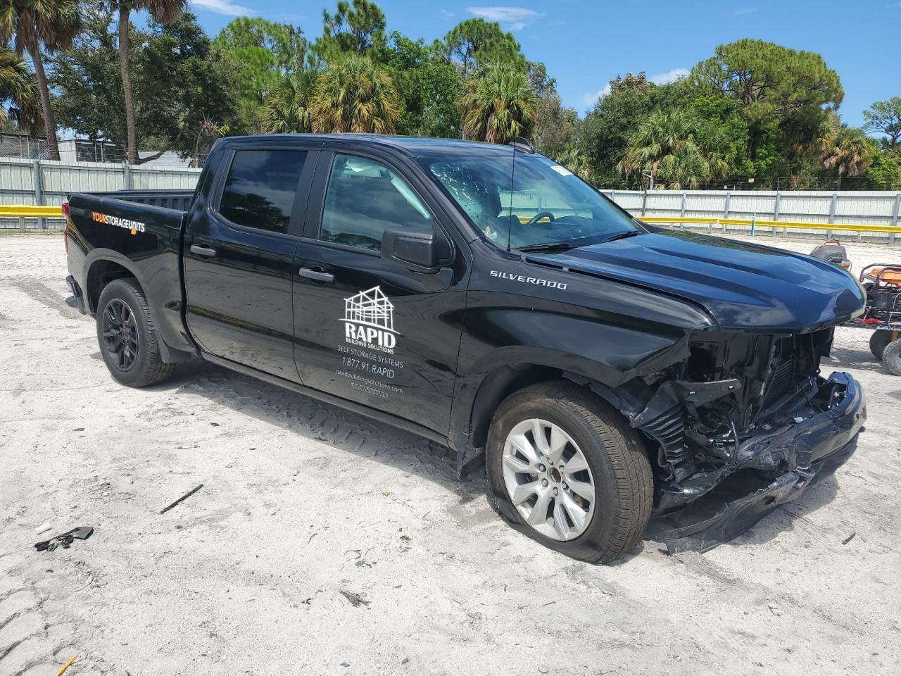 2024 Chevrolet Silverado C1500 Custom - Фото 4