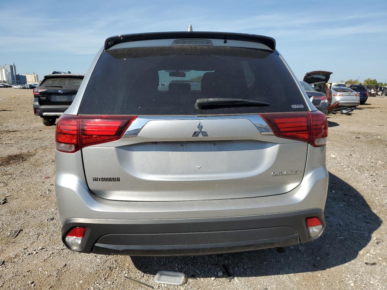 2018 Mitsubishi Outlander Se - Фото 6