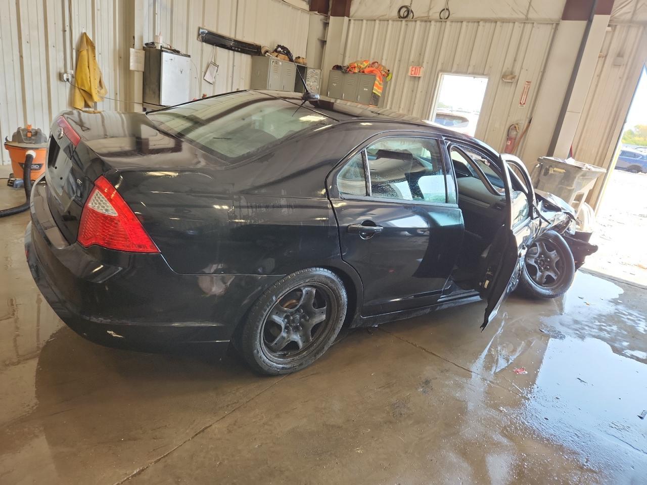 2011 Ford Fusion Se - Фото 3