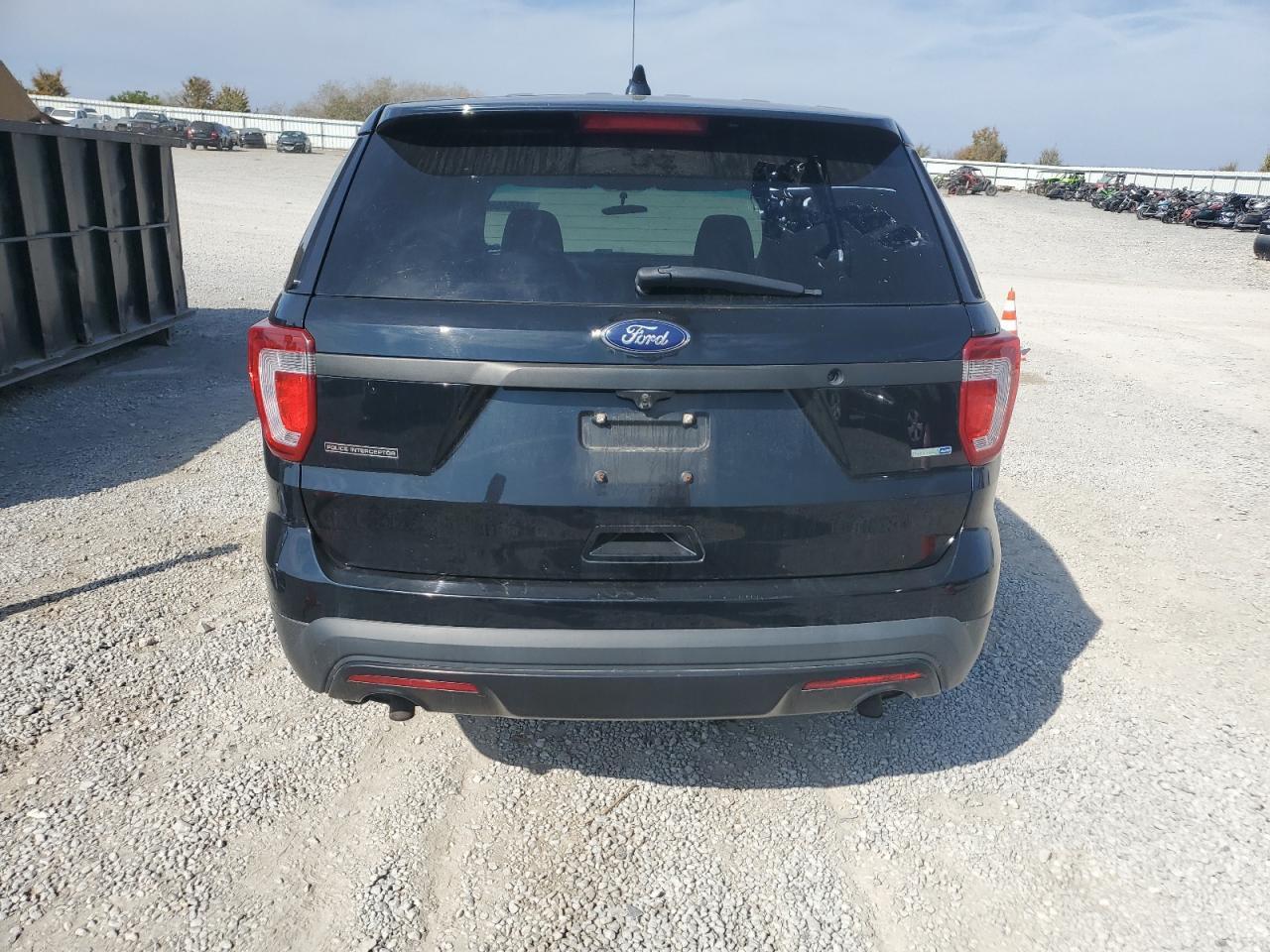 2017 Ford Explorer Police Interceptor - Фото 6