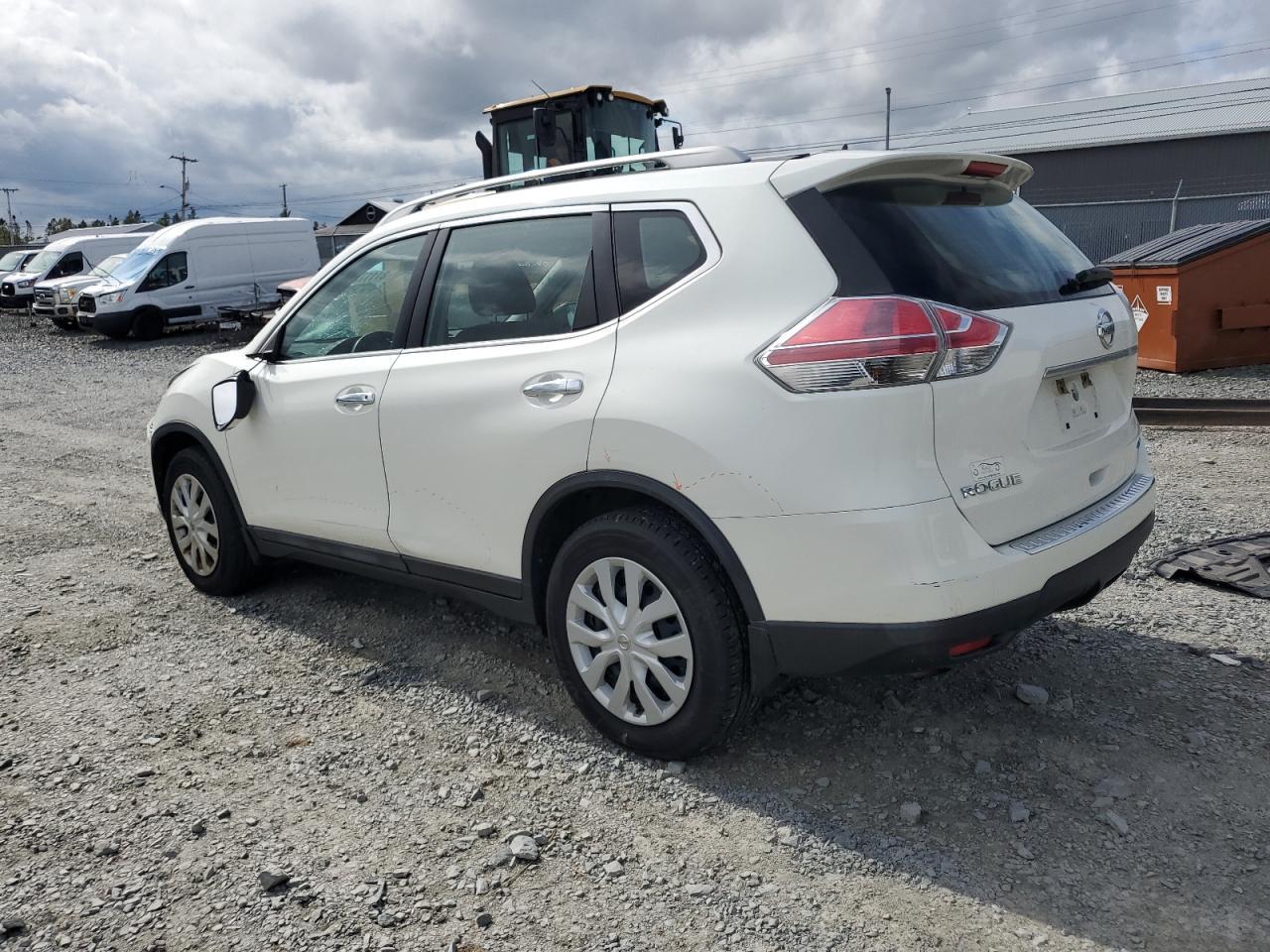 2015 Nissan Rogue S - Image 2