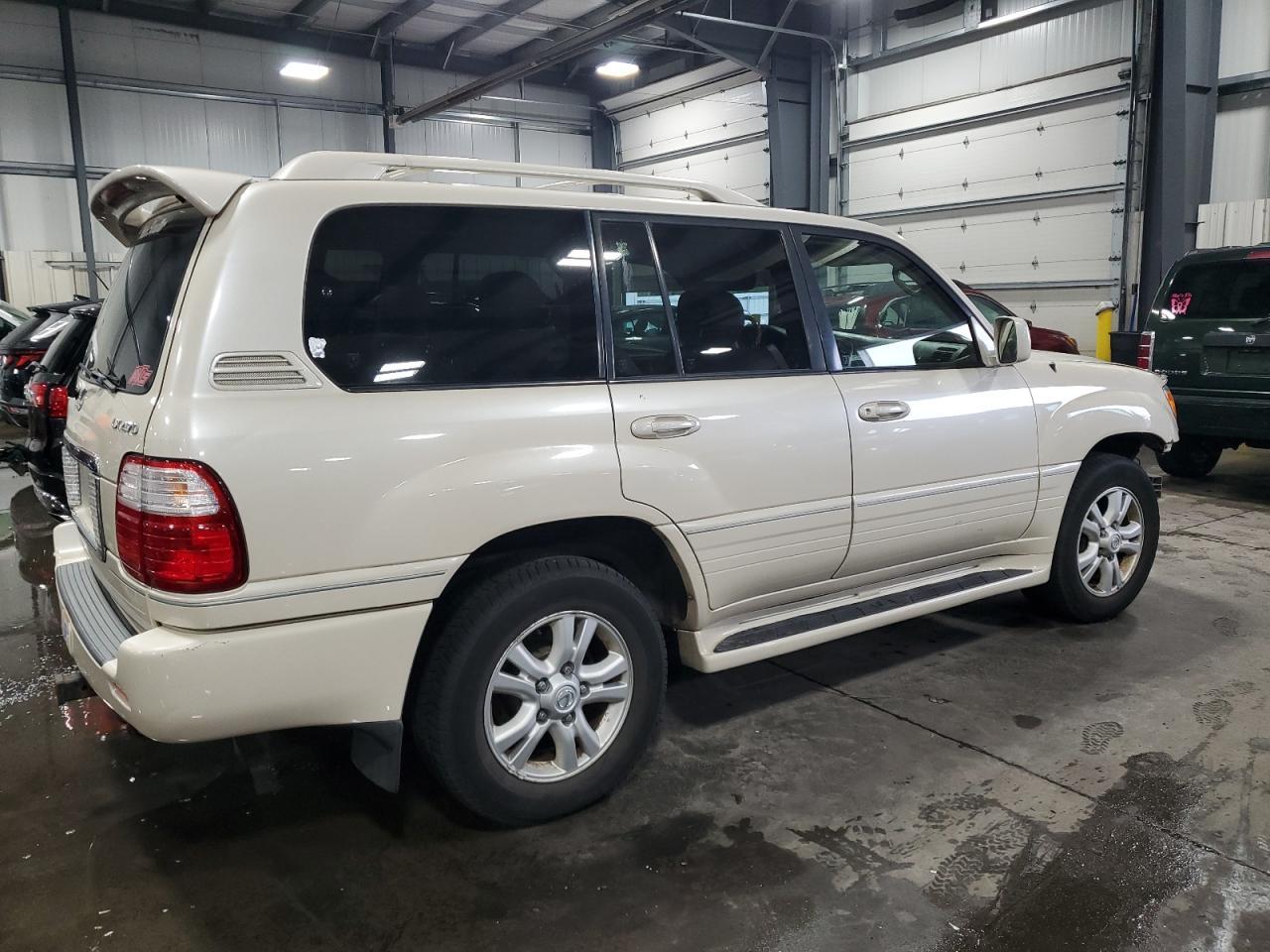 2005 Lexus Lx 470 - Фото 3