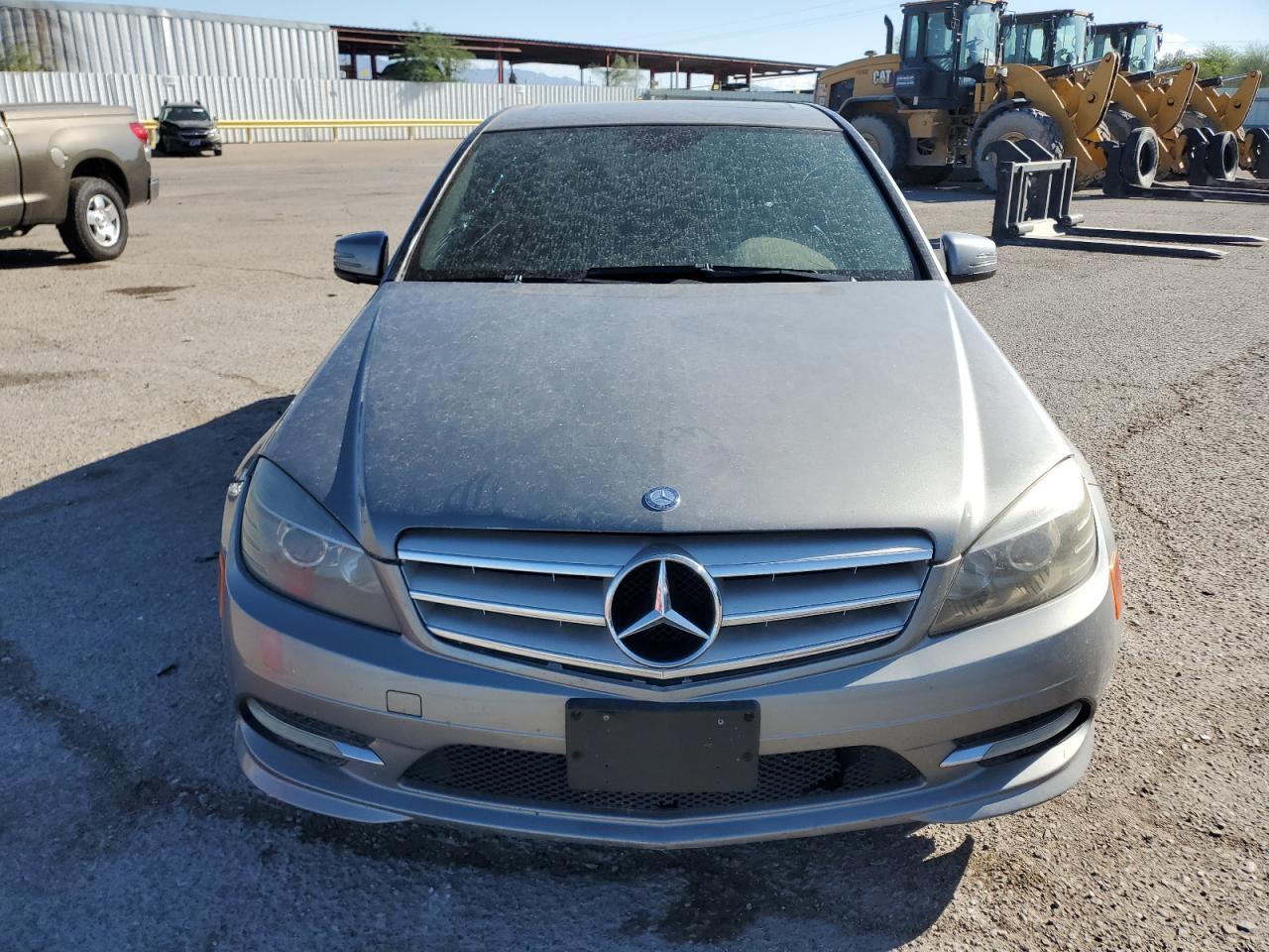 2011 Mercedes-Benz C 300 - Фото 5