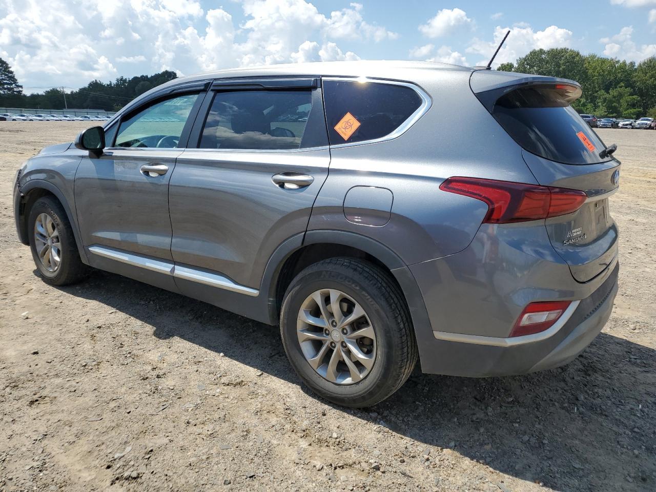 2019 Hyundai Santa Fe Se - Image 2