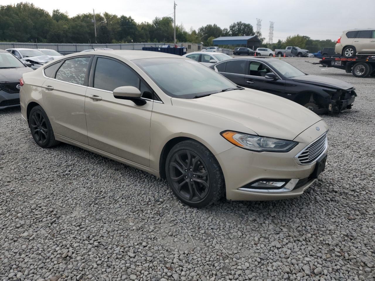 2018 Ford Fusion S - Фото 4