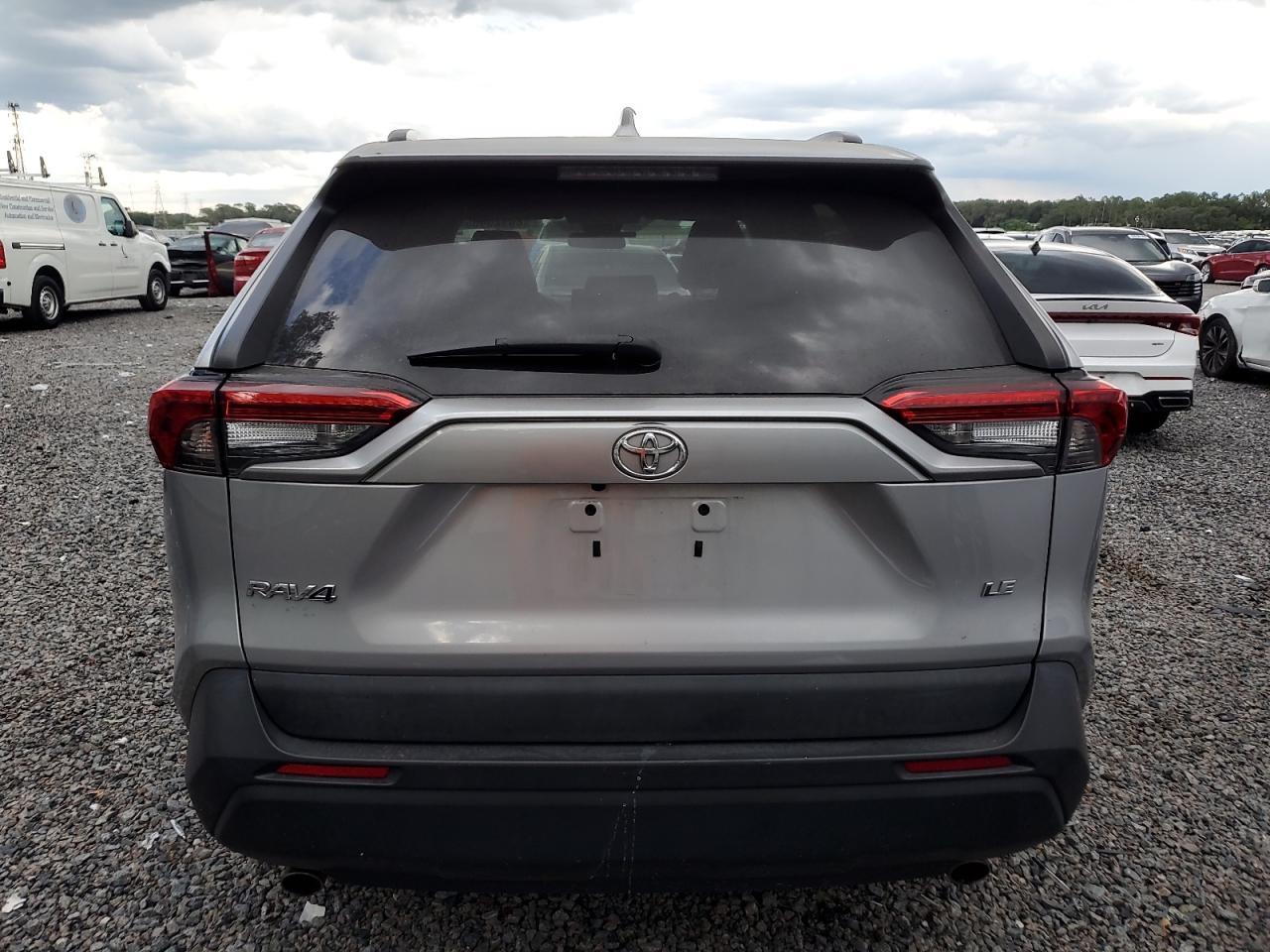 2021 Toyota Rav4 Le - Image 6