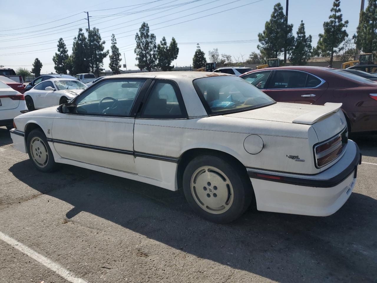 1989 Buick Regal Custom - Фото 2