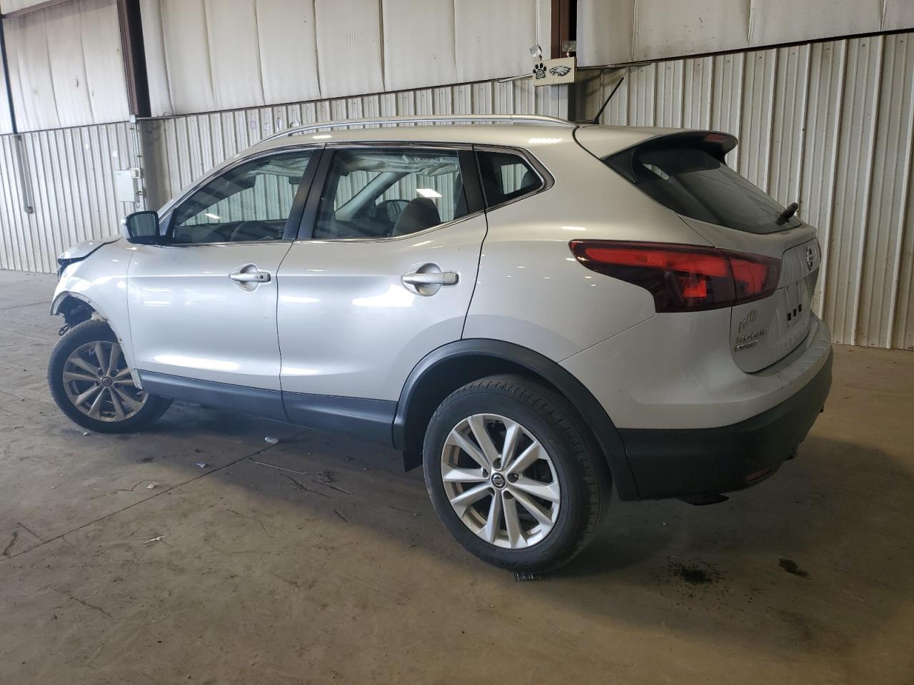 2019 Nissan Rogue Sport S - Фото 2