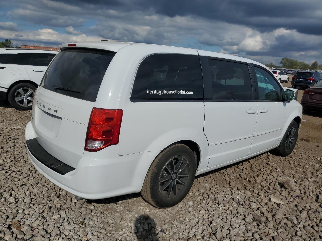 2017 Dodge Grand Caravan Se - Image 3
