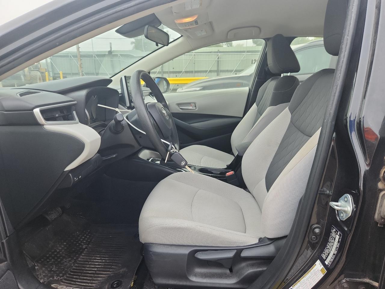 2020 Toyota Corolla Le - Image 7