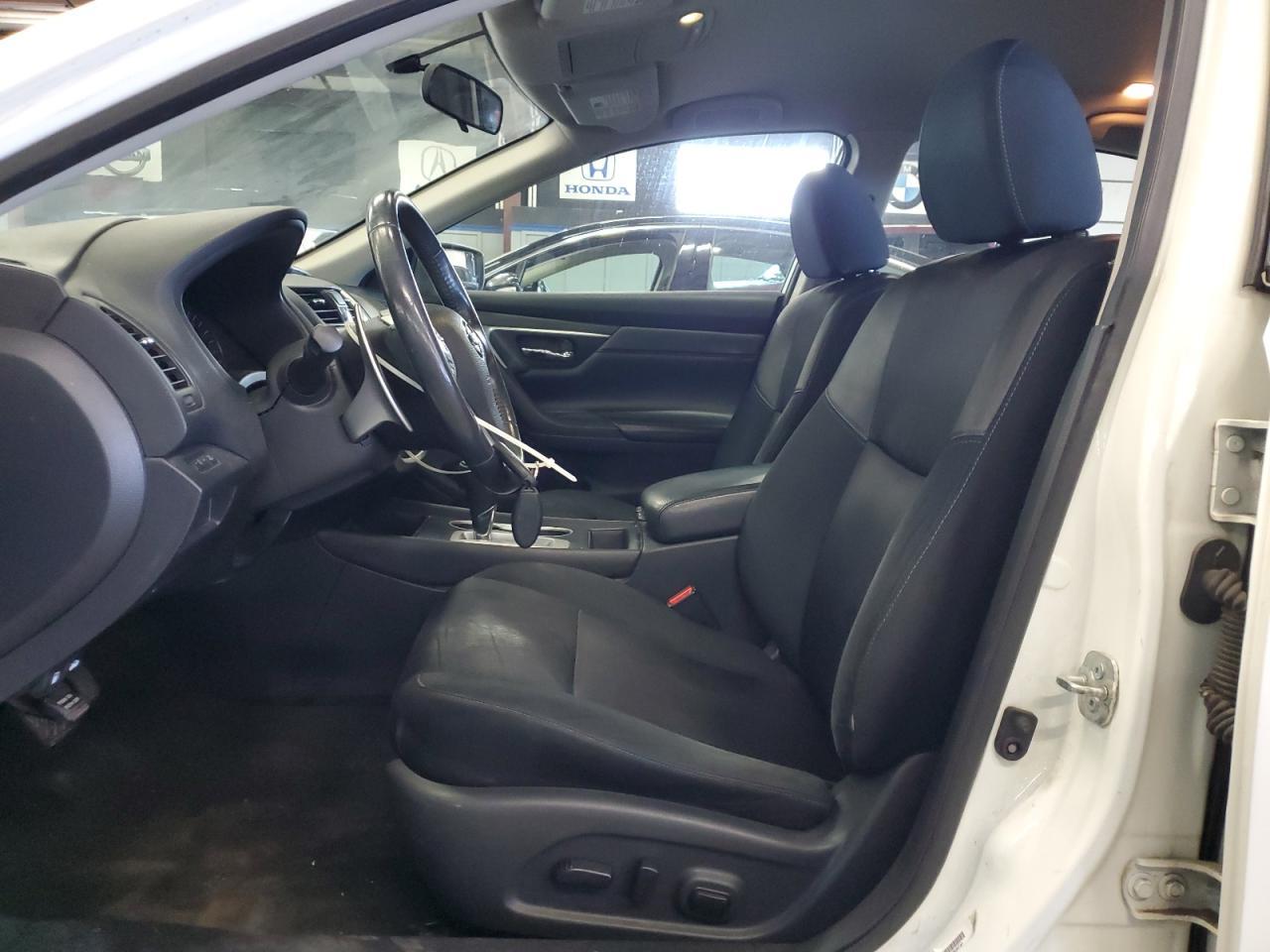 2017 Nissan Altima 2.5 - Image 7