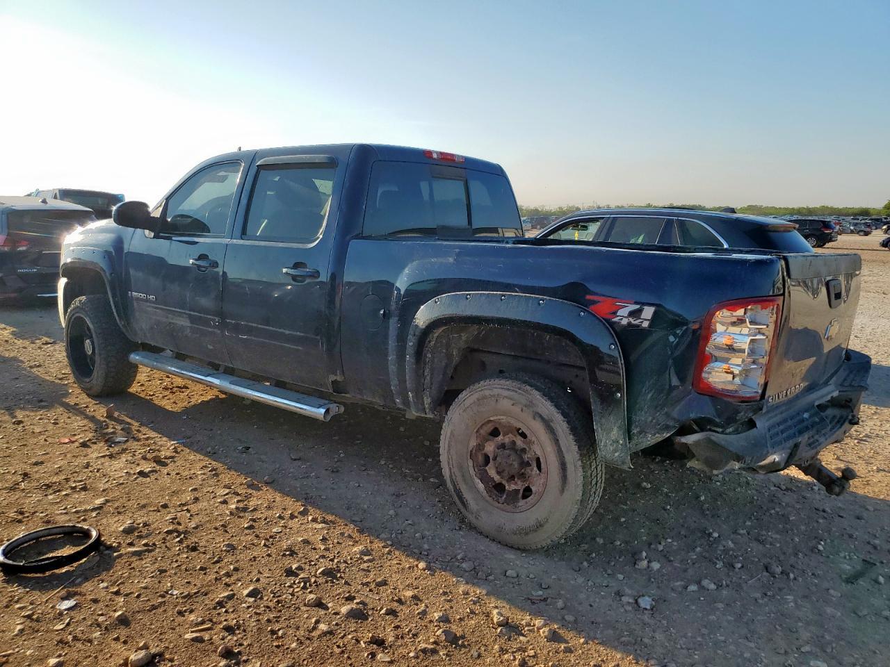 2009 Chevrolet Silverado K2500 Heavy Duty Ltz - Фото 2