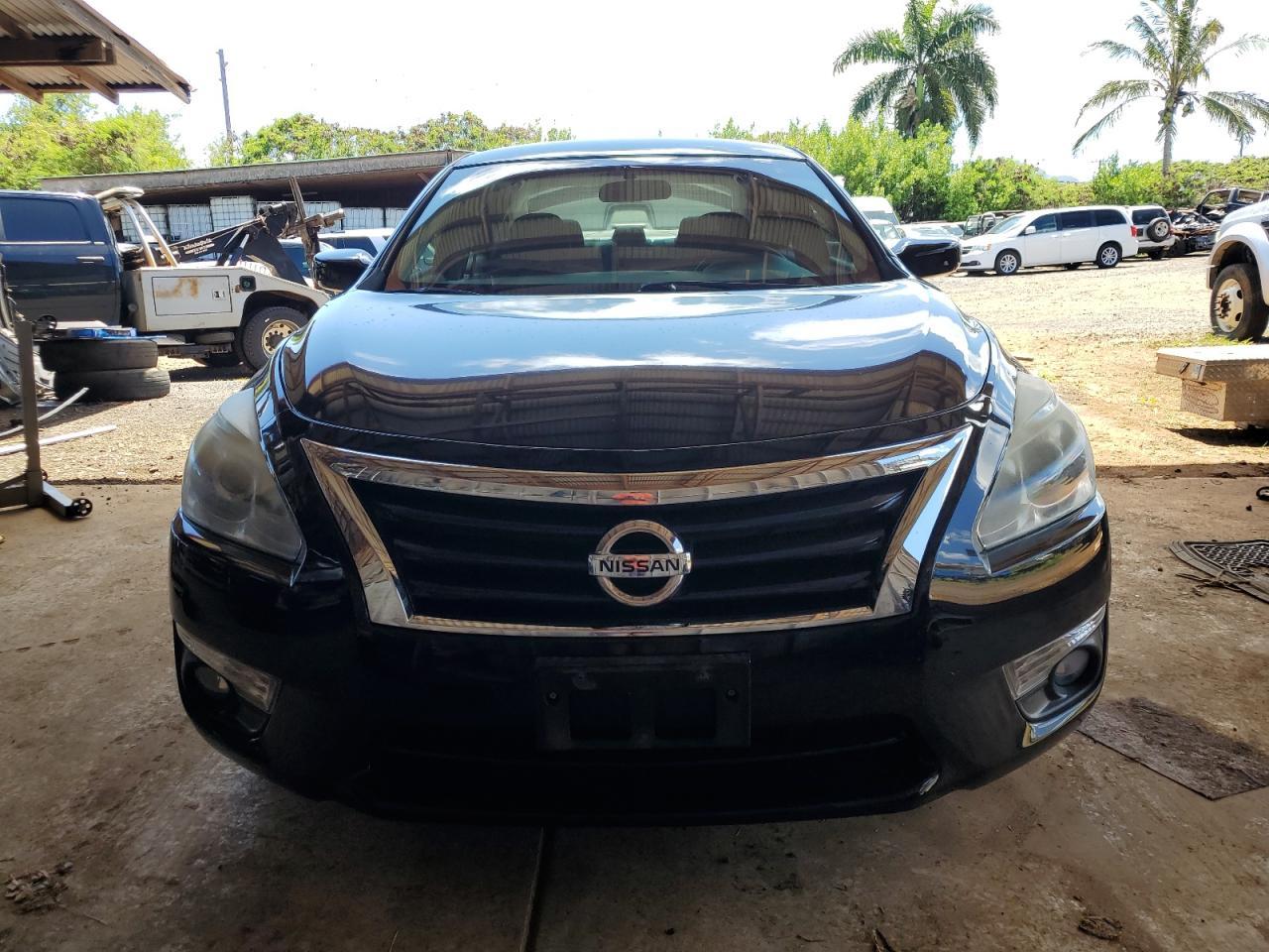 2015 Niss Altima - Фото 5