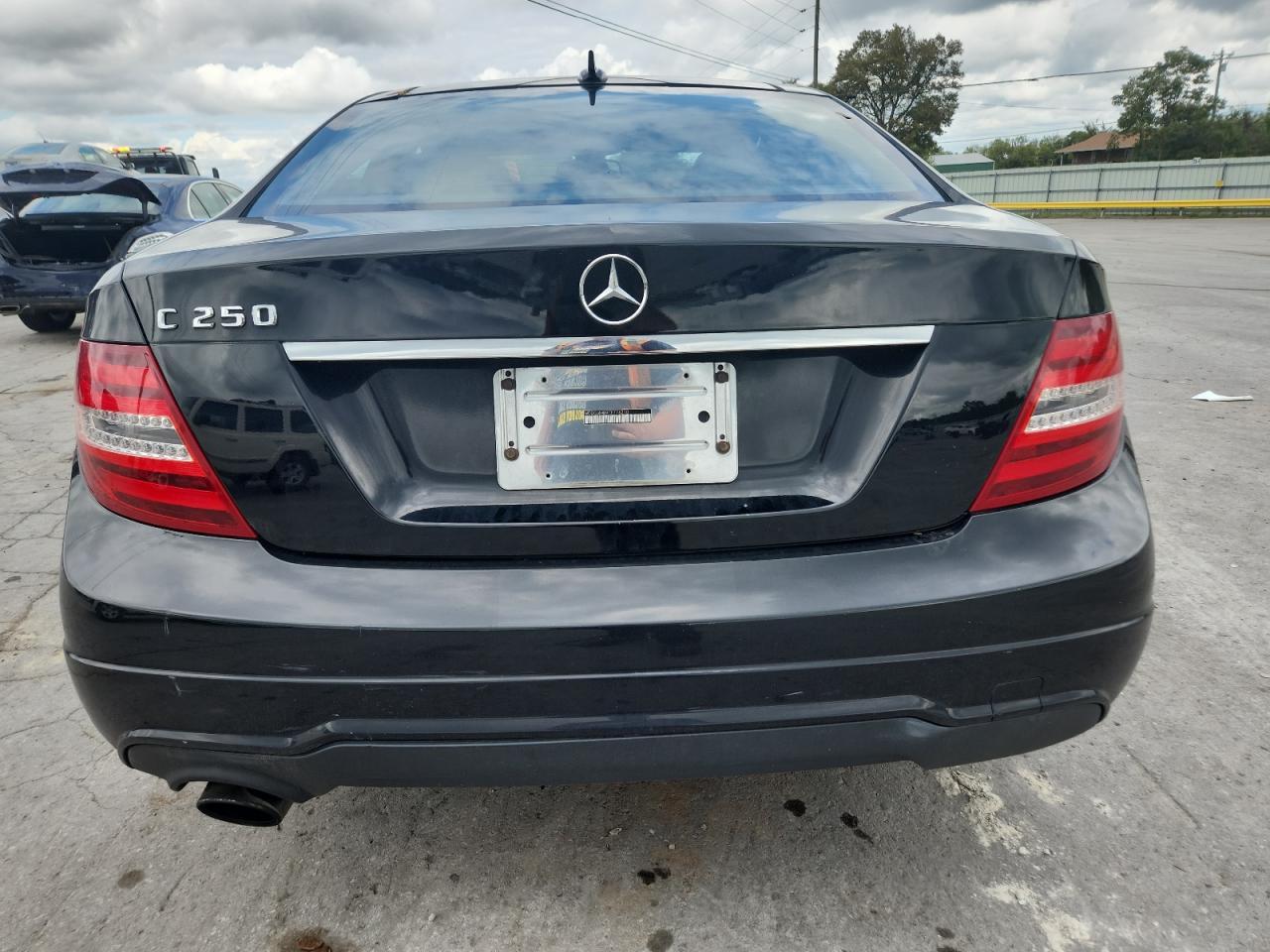 2012 Mercedes-Benz C 250 - Фото 6