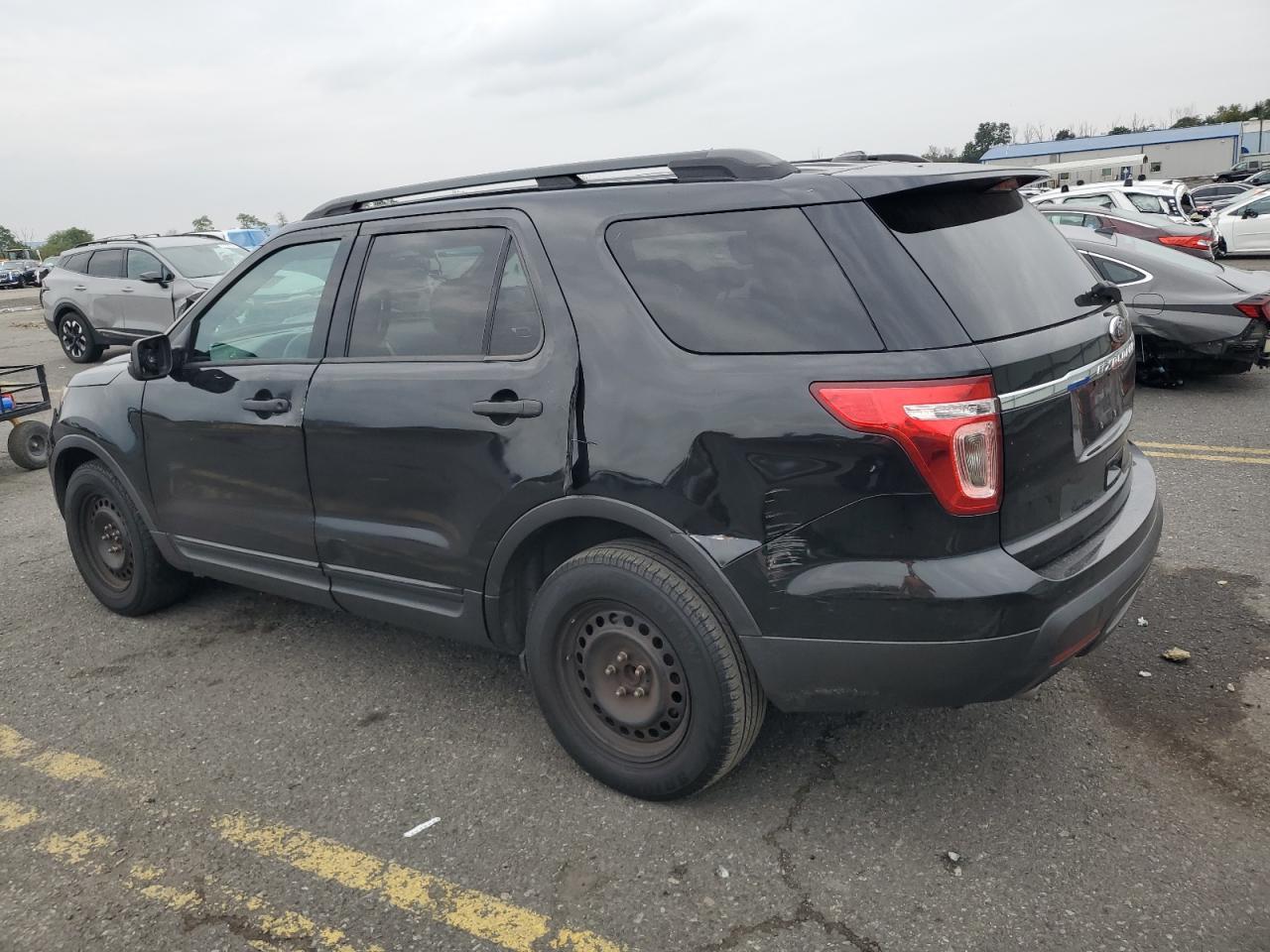 2013 Ford Explorer - Фото 2