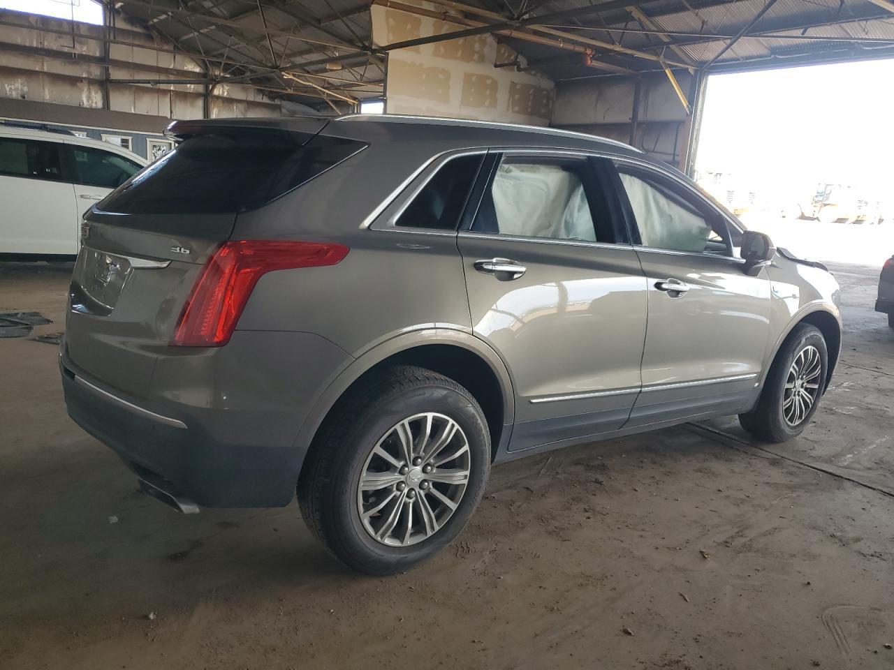 2017 Cadillac Xt5 Luxury - Фото 3