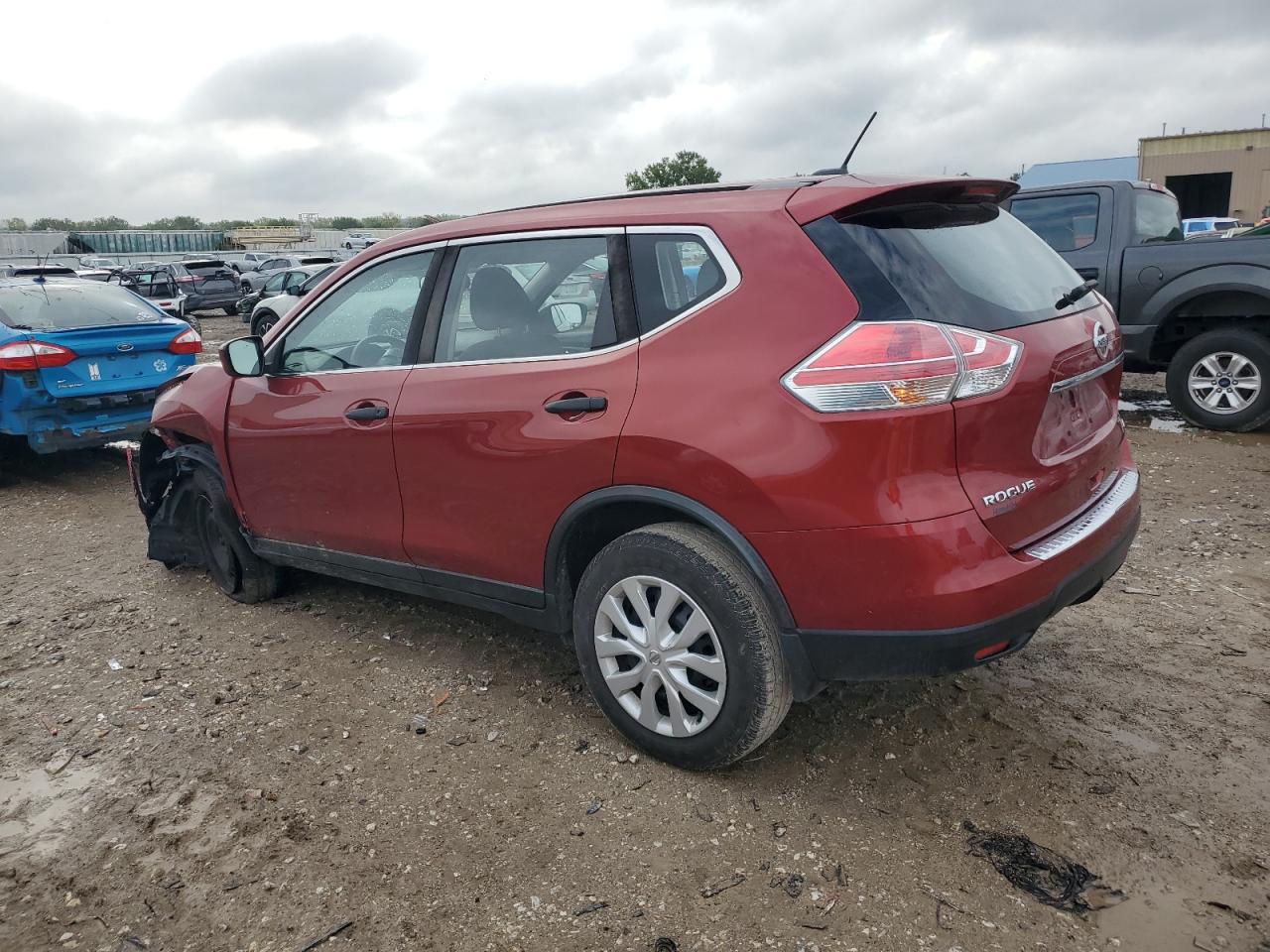 2016 Nissan Rogue S - Фото 2