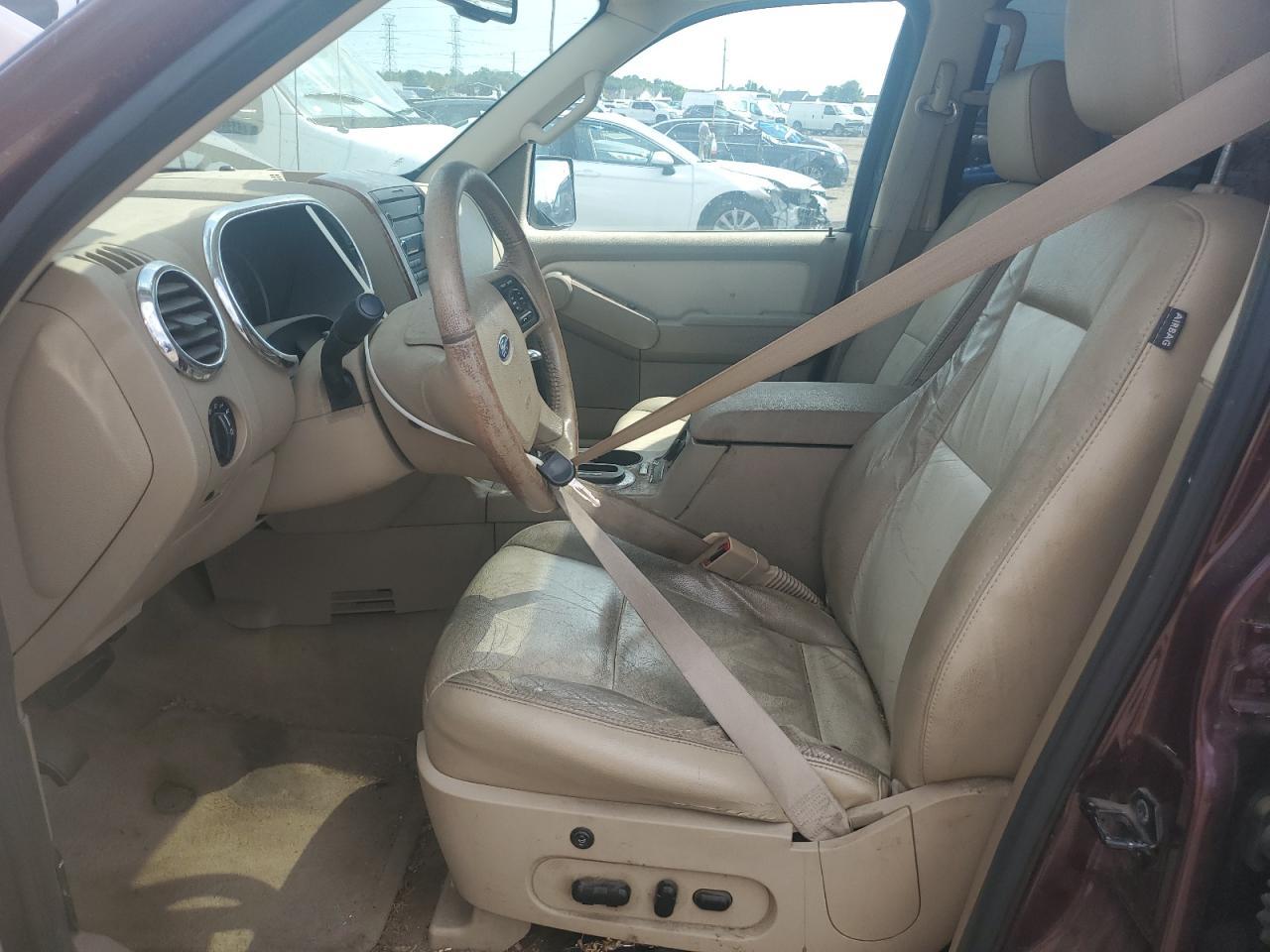 2008 Ford Explorer Eddie Bauer - Image 7