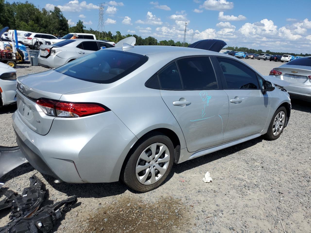 2024 Toyota Corolla Le - Фото 3