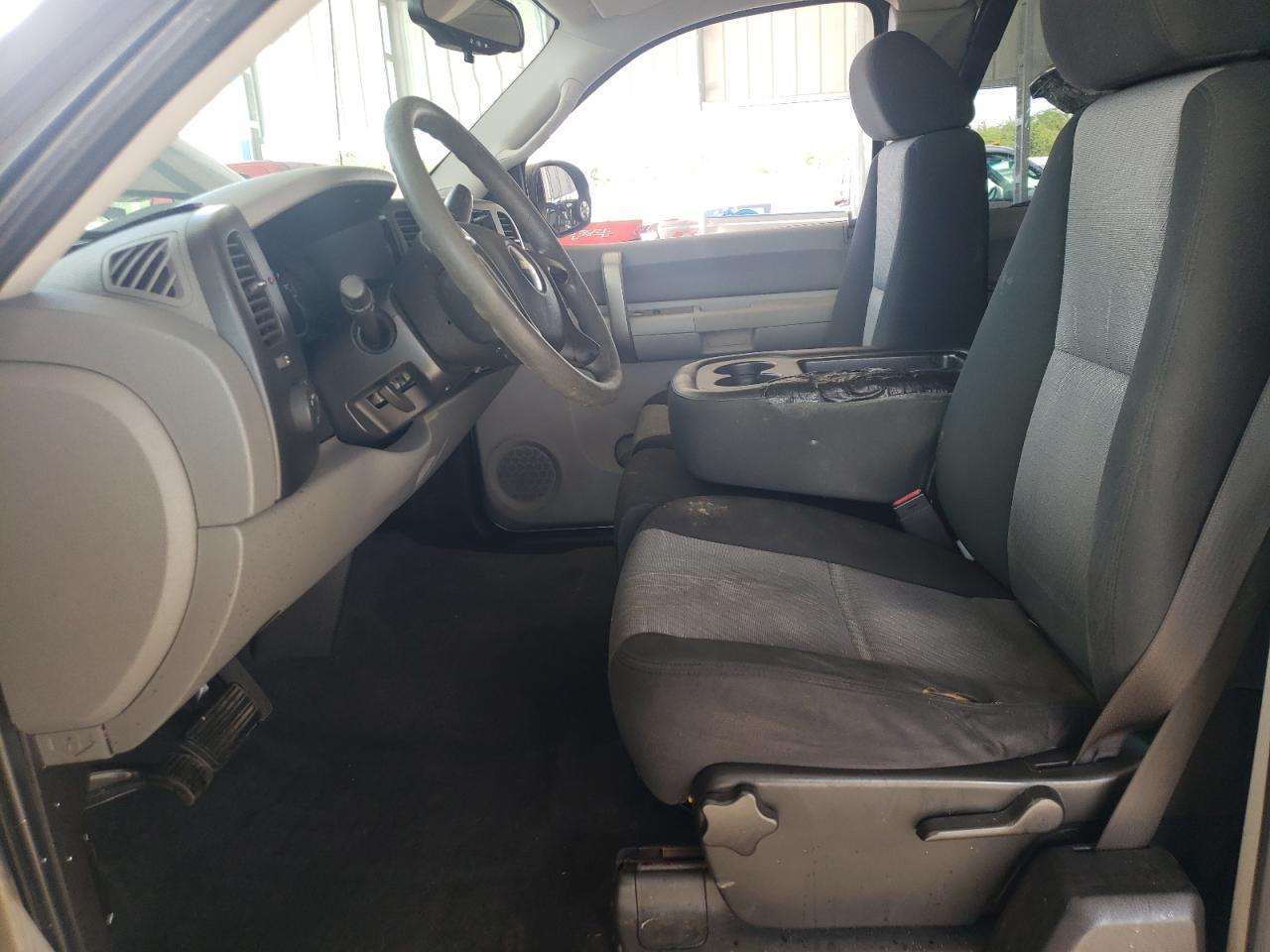 2008 Chevrolet Silverado C1500 - Image 7