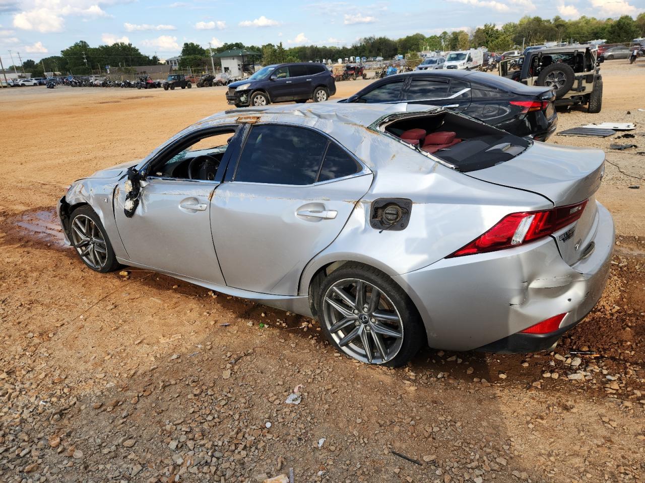 2016 Lexus Is 200T - Фото 2