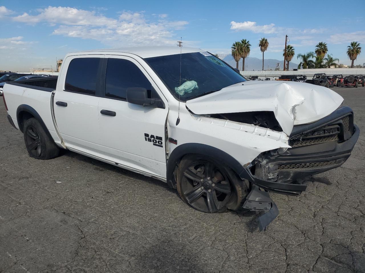 2021 Ram 1500 Classic Slt - Фото 4